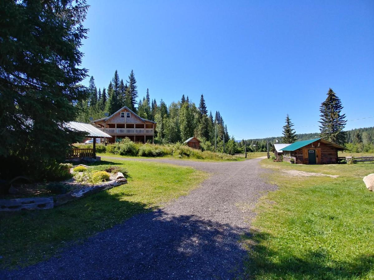 Wolfwood Guest Ranch Villa Clearwater Buitenkant foto