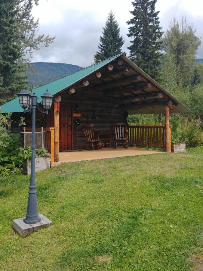 Wolfwood Guest Ranch Villa Clearwater Buitenkant foto
