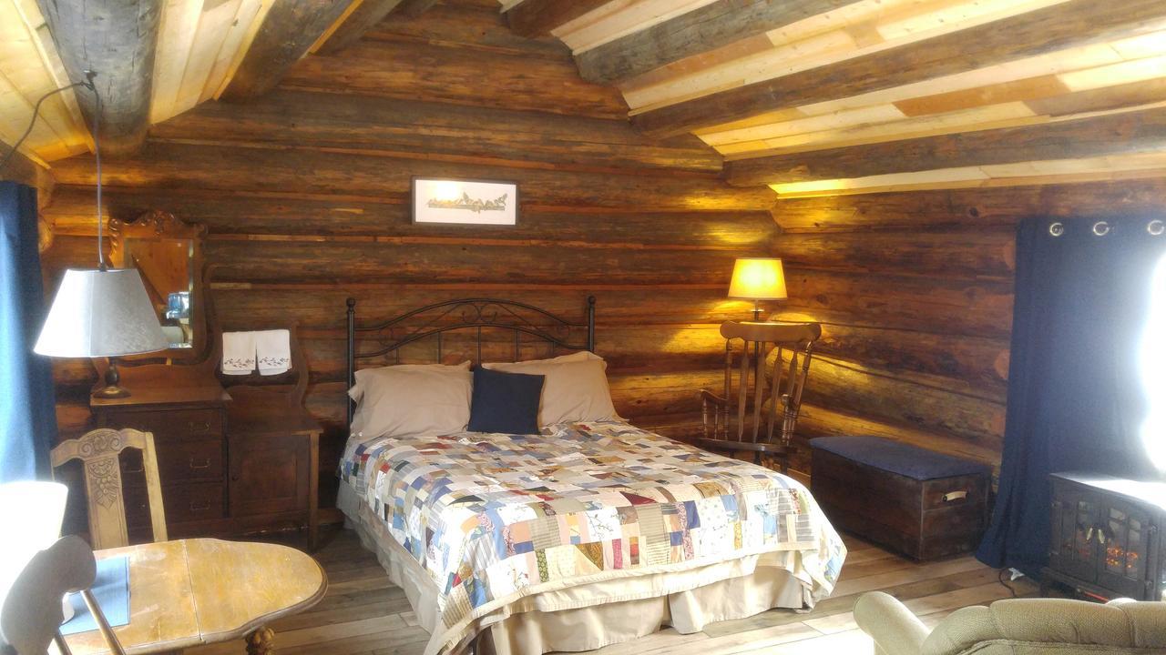 Wolfwood Guest Ranch Villa Clearwater Buitenkant foto