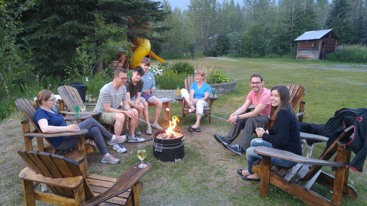Wolfwood Guest Ranch Villa Clearwater Buitenkant foto