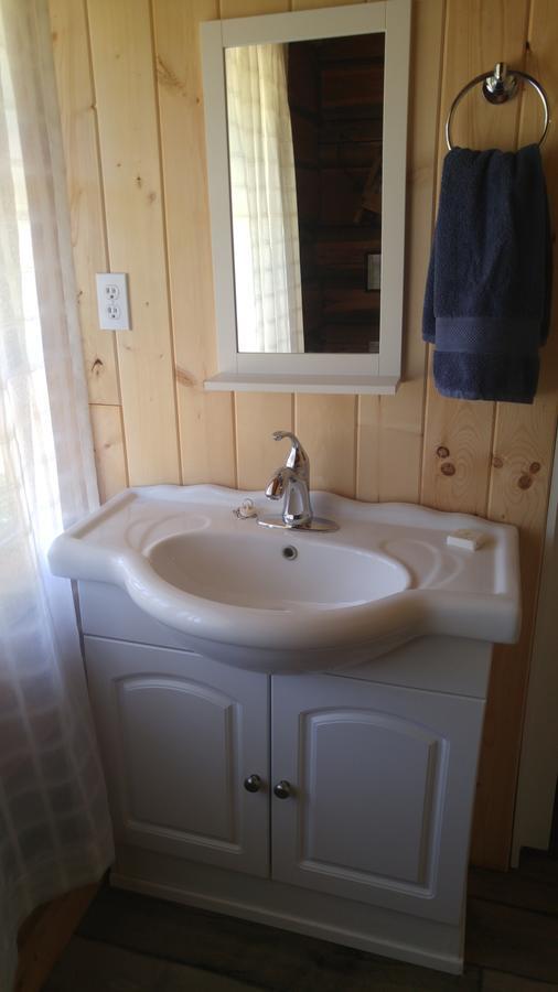 Wolfwood Guest Ranch Villa Clearwater Buitenkant foto
