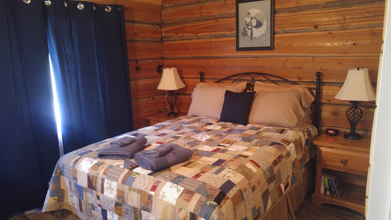 Wolfwood Guest Ranch Villa Clearwater Buitenkant foto